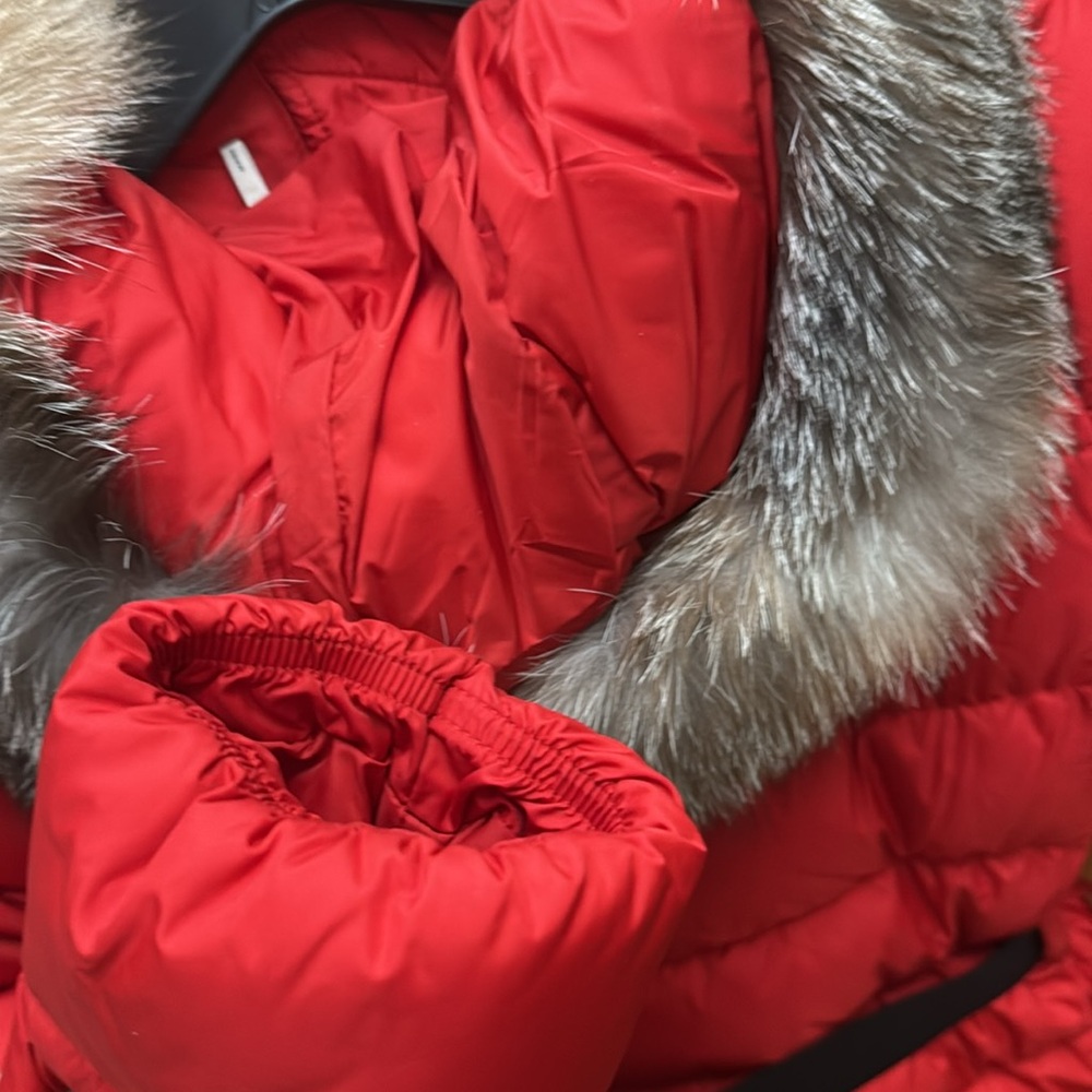 Red Moncler jacket - Picture 9 of 16